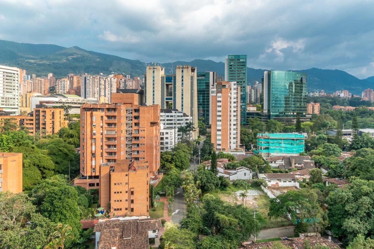 Apartamentos Go Living & Suites By Housy Host Medellín Kültér fotó