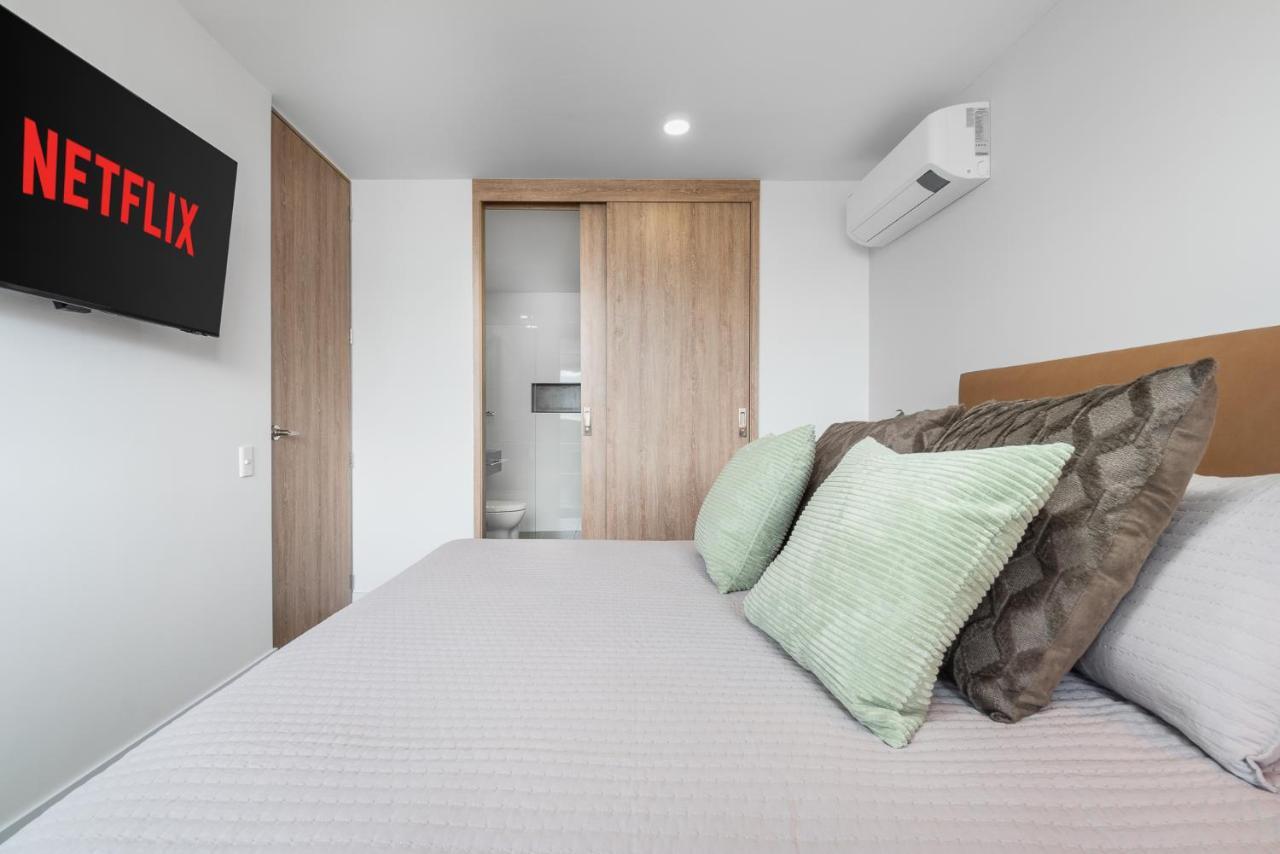 Apartamentos Go Living & Suites By Housy Host Medellín Kültér fotó