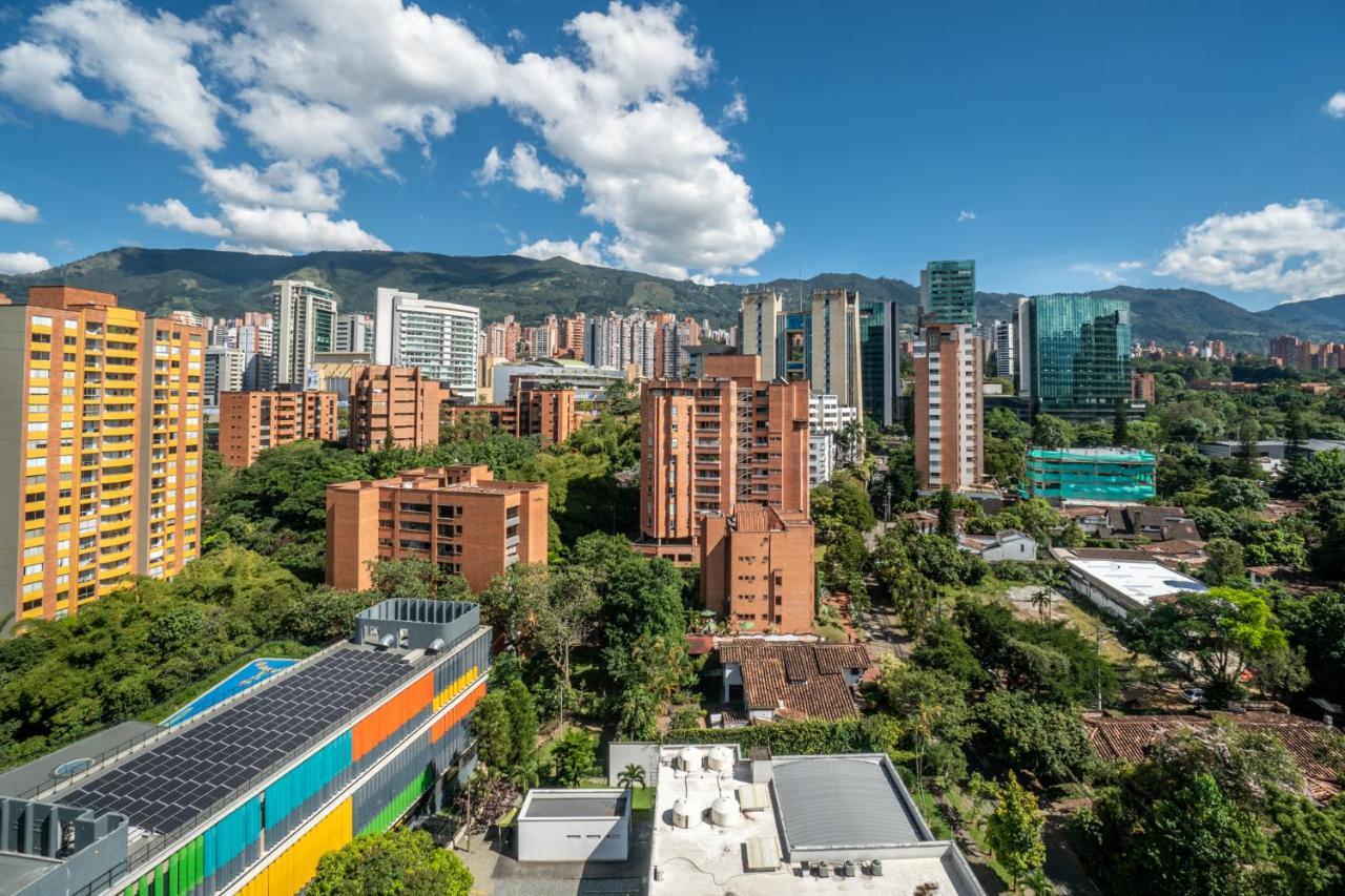 Apartamentos Go Living & Suites By Housy Host Medellín Kültér fotó