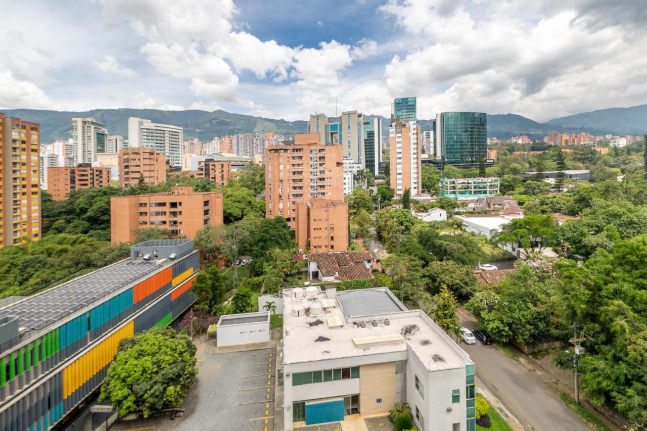 Apartamentos Go Living & Suites By Housy Host Medellín Kültér fotó